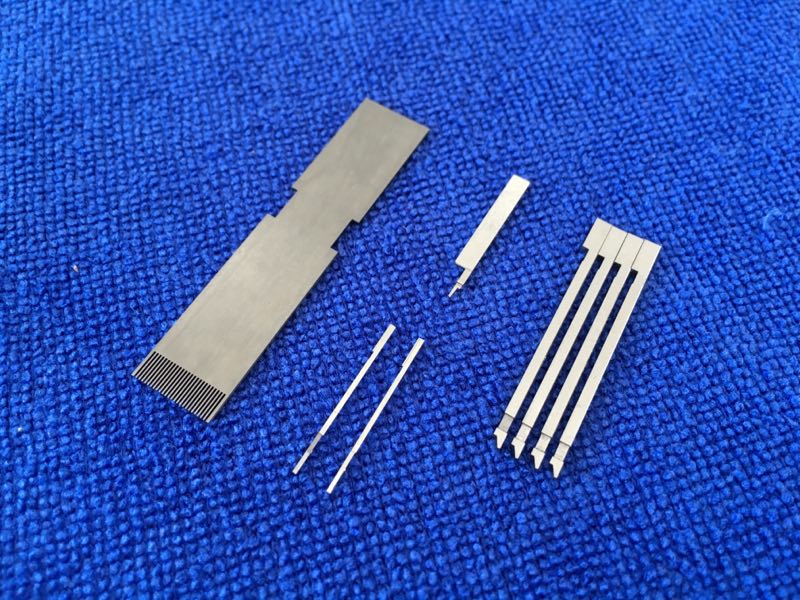 电子元器件注塑模具